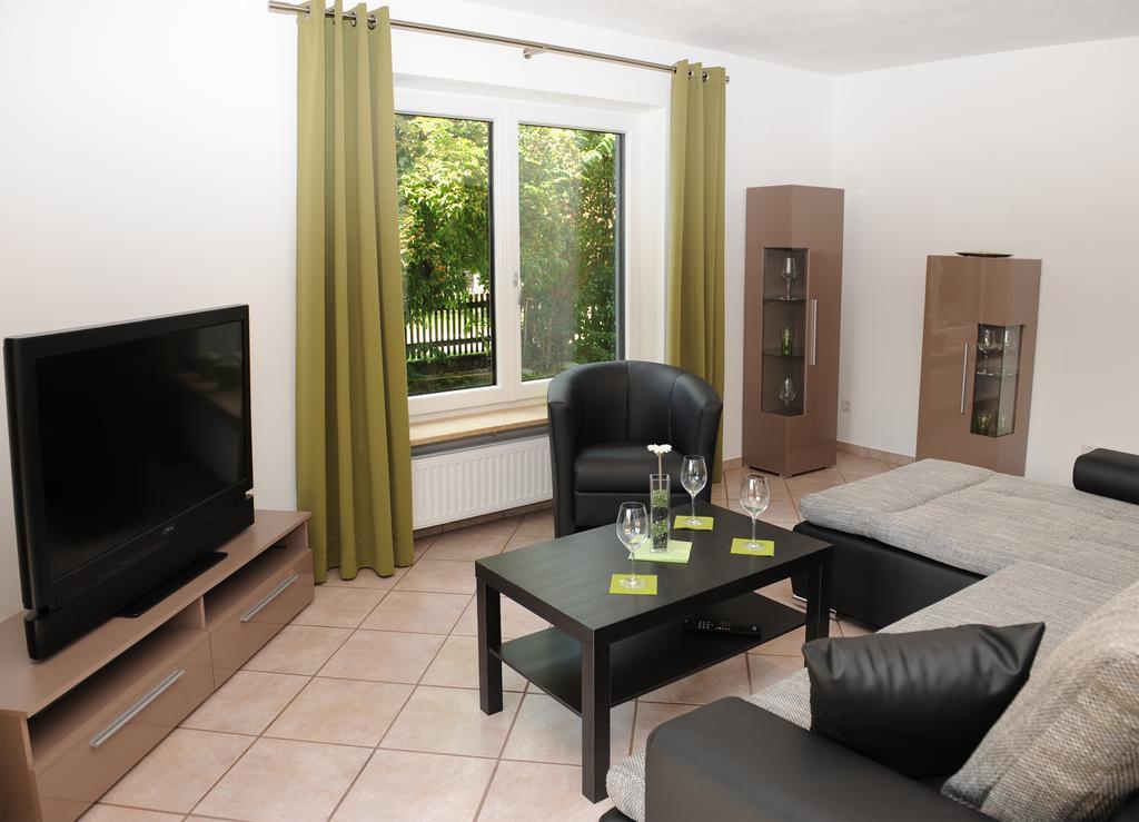 Appartement Am Goldbichl Sauerlach Exterior foto
